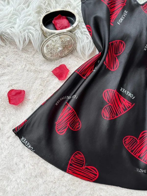 Chemise de nuit en Satin imprimé lèvres rouges - 160725/1933 – Image 6