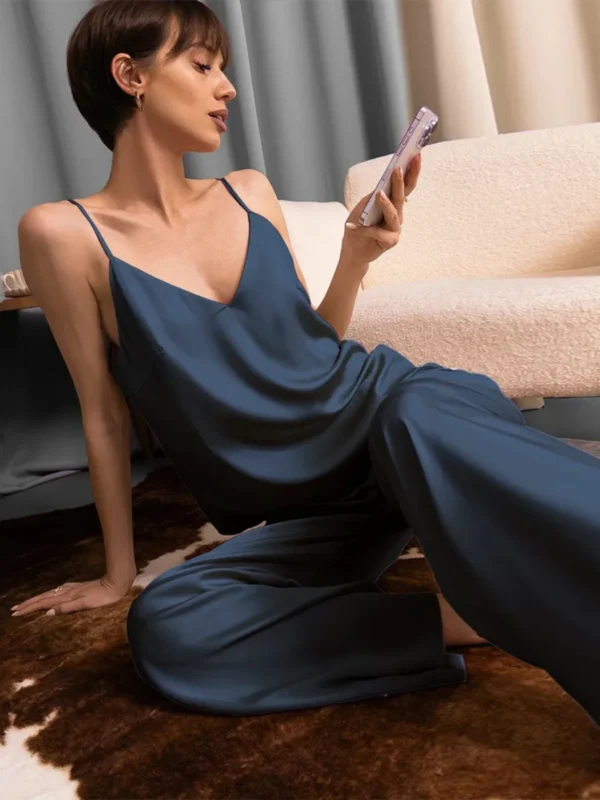 Ensemble pyjama pantalon , chemise de nuit en fibre, chic et confortable - 200725/2006