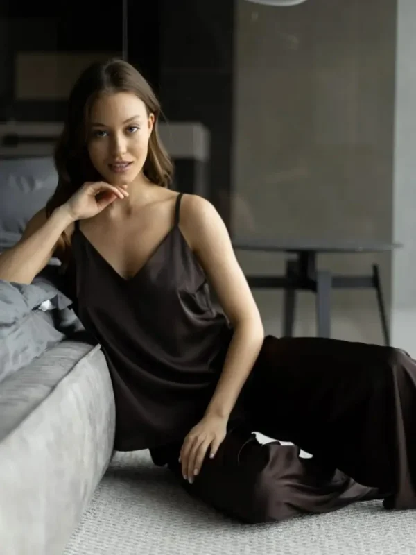 Ensemble pyjama pantalon , chemise de nuit en fibre, chic et confortable - 200725/2006 – Image 3