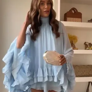 Robe bleue courtes élégante à volants en cascade - 140725/1022