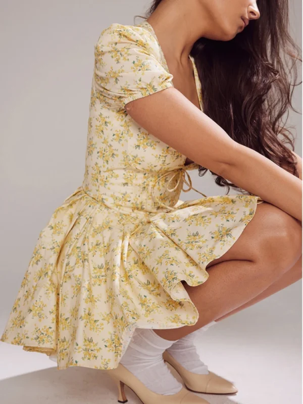 Robe en tulle à manches bouffantes et col en V - 130725/2025 – Image 4