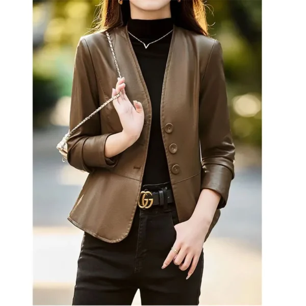 Veste en cuir cintrée à la taille, joli design - 300725/2245