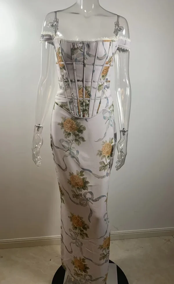 Robe et corset, élégante épaules nues sans manches dos nu - 030825/1852 – Image 6