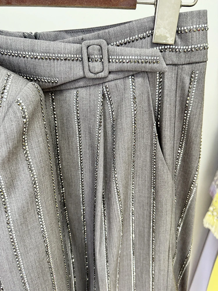 Ensemble deux pièces, pantalon gris, strass, bouton unique, Blazer + diamants rayés scintillants - 110825/1110 – Image 5